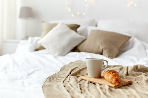 The Furnitureful guide on how to make your bed every morning